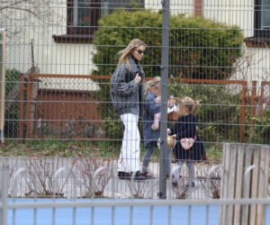 Kasia Tusk z córkami z koszyczkiem przyjechali do Donalda