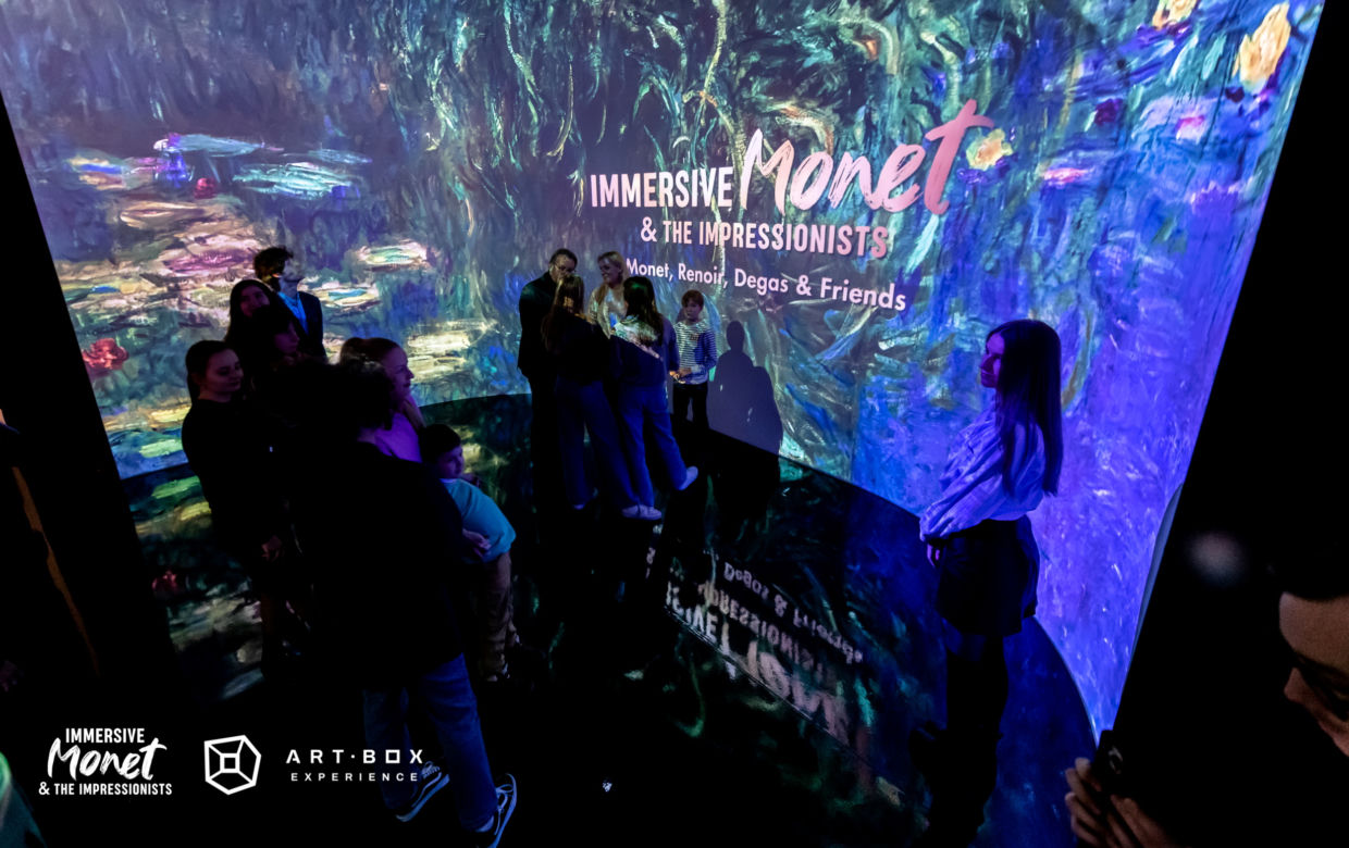 Wystawa Immersive Monet & The Impressionists w Fabryce Norblina