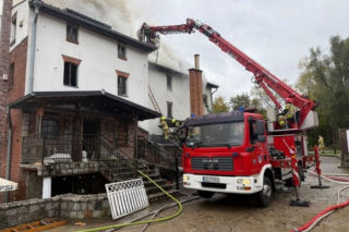 W budynku wybuchł pożar, a lokal został zamknięty do odwołania