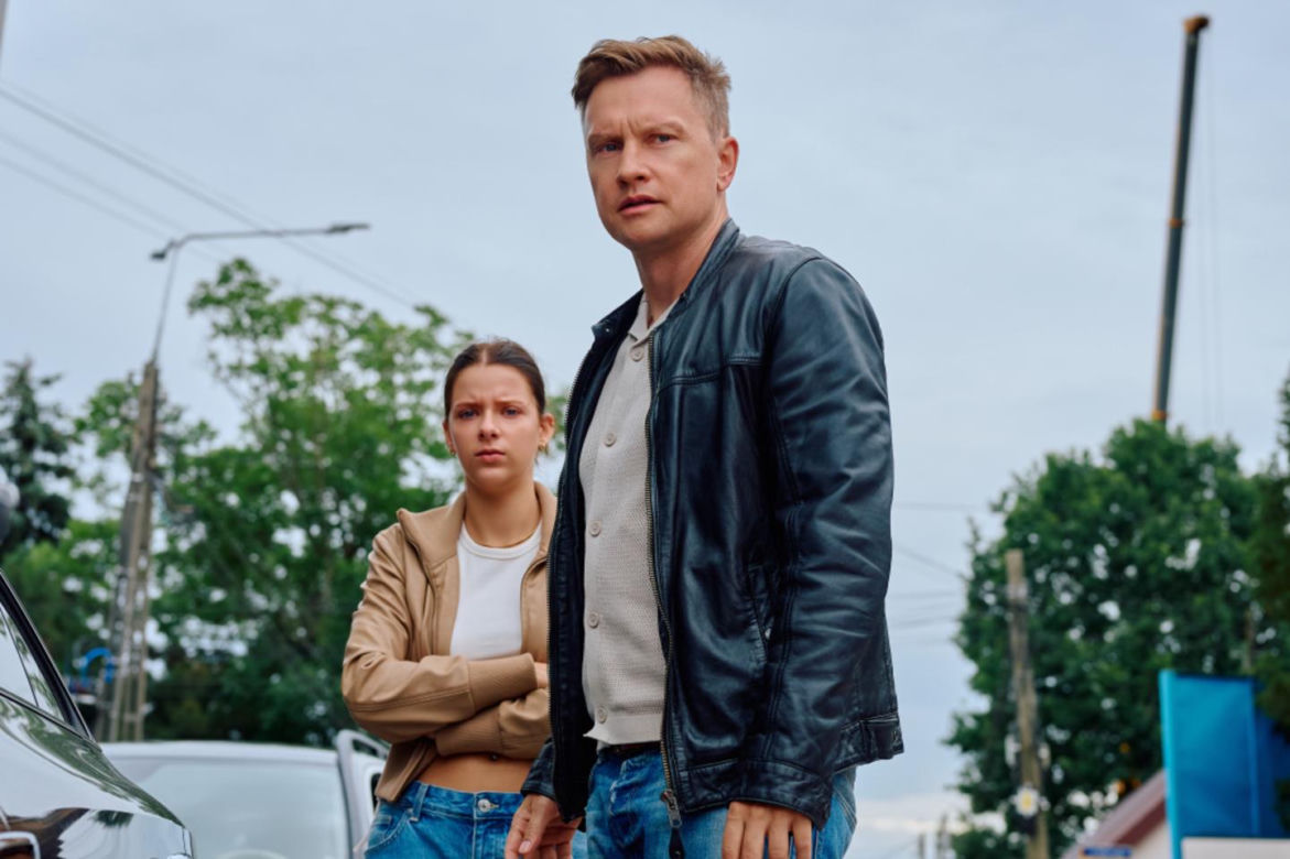 Na Wspólnej odc. 4305. Igor (Jakub Wesołowski),Julka (Maja Oświecińska)