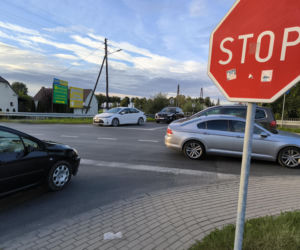 Newralgiczne skrzyżowanie w Kąkolewie będzie przebudowane na rondo