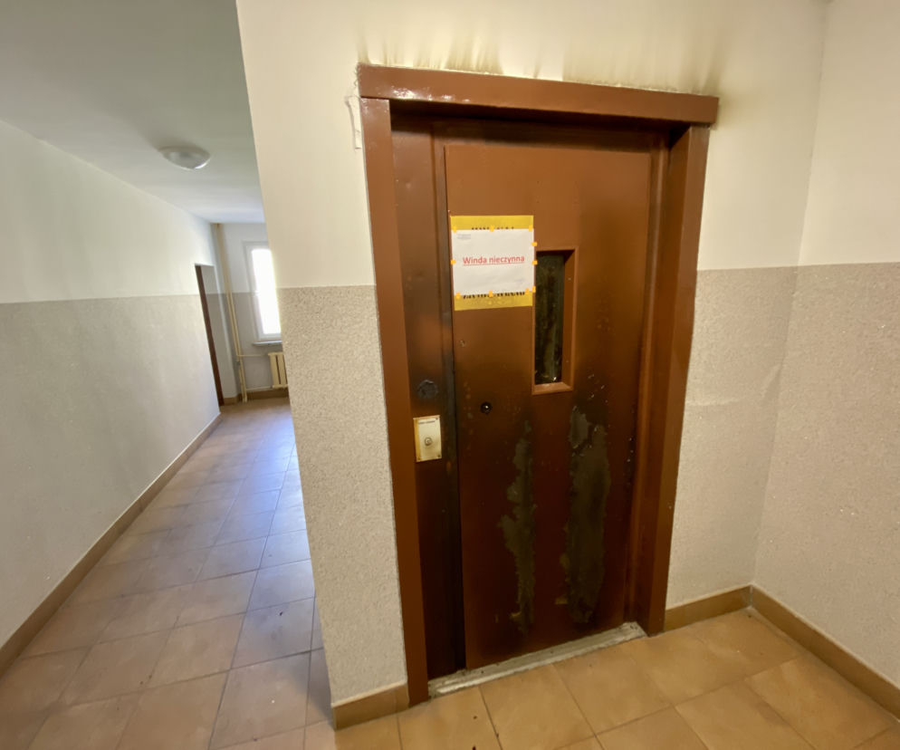 Tragiczny pożar w Suwałkach. W windzie spłonął mężczyzna