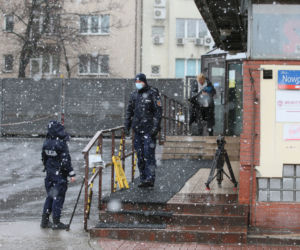 Spotkanie PiS. Politycy zajechali na Nowogrodzką 