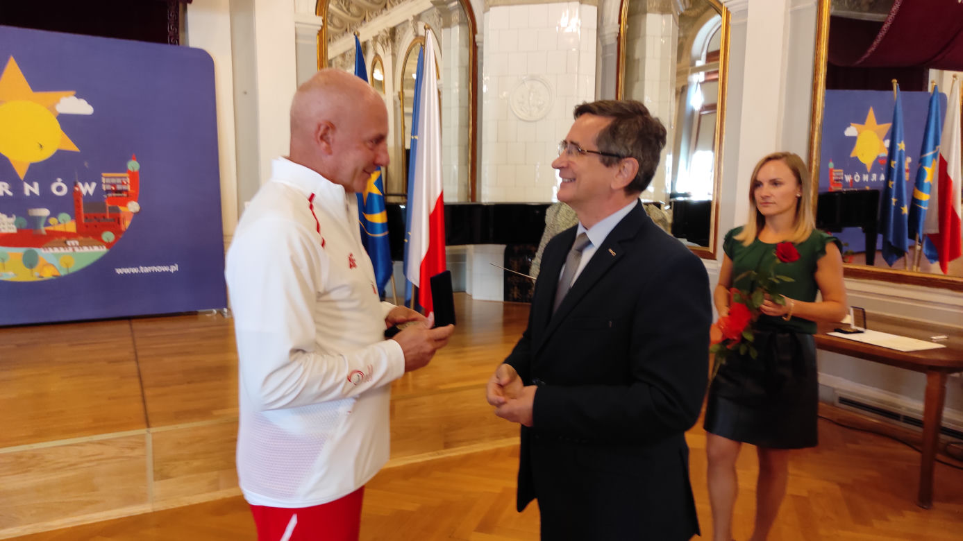 Spotkanie z tarnowskimi paraolimpijczykami w Sali Lustrzanej