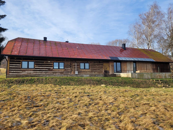 Remont chyży łemkowskiej w Hańczowej