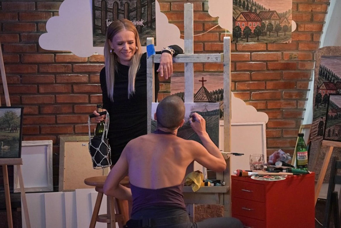 Pierwsza miłość, odcinek 4088. Karma (Monika Dawidziuk), Dominika (Aneta Zając)