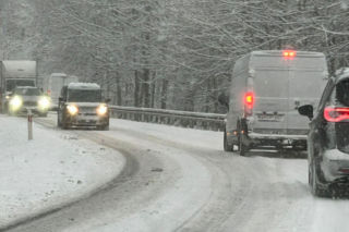 Potężne śnieżyce w woj. warmińsko-mazurskim. Wydano czerwony alert