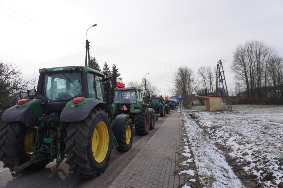 Protest rolników w Podlaskiem. Ciągniki blokują drogi w całym województwie! 