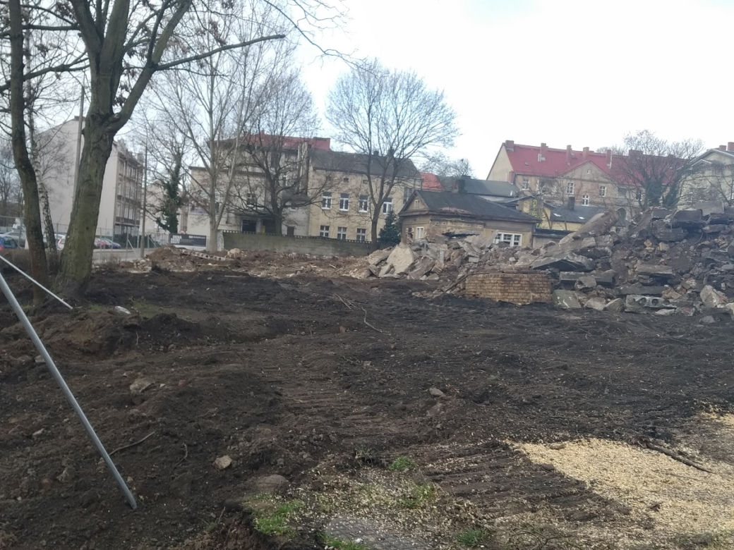 Ruszyła budowa CEZIB-u przy Warszawskiej. Zajrzeliśmy na plac budowy. 