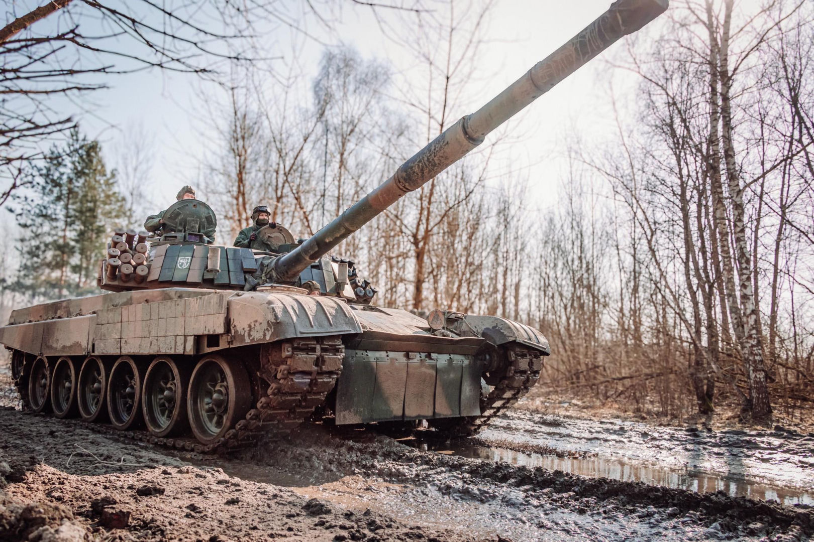 "Zawiszacy" za sterami legendy. Nowi kierowcy czołgów PT-91 w 15. Brygadzie