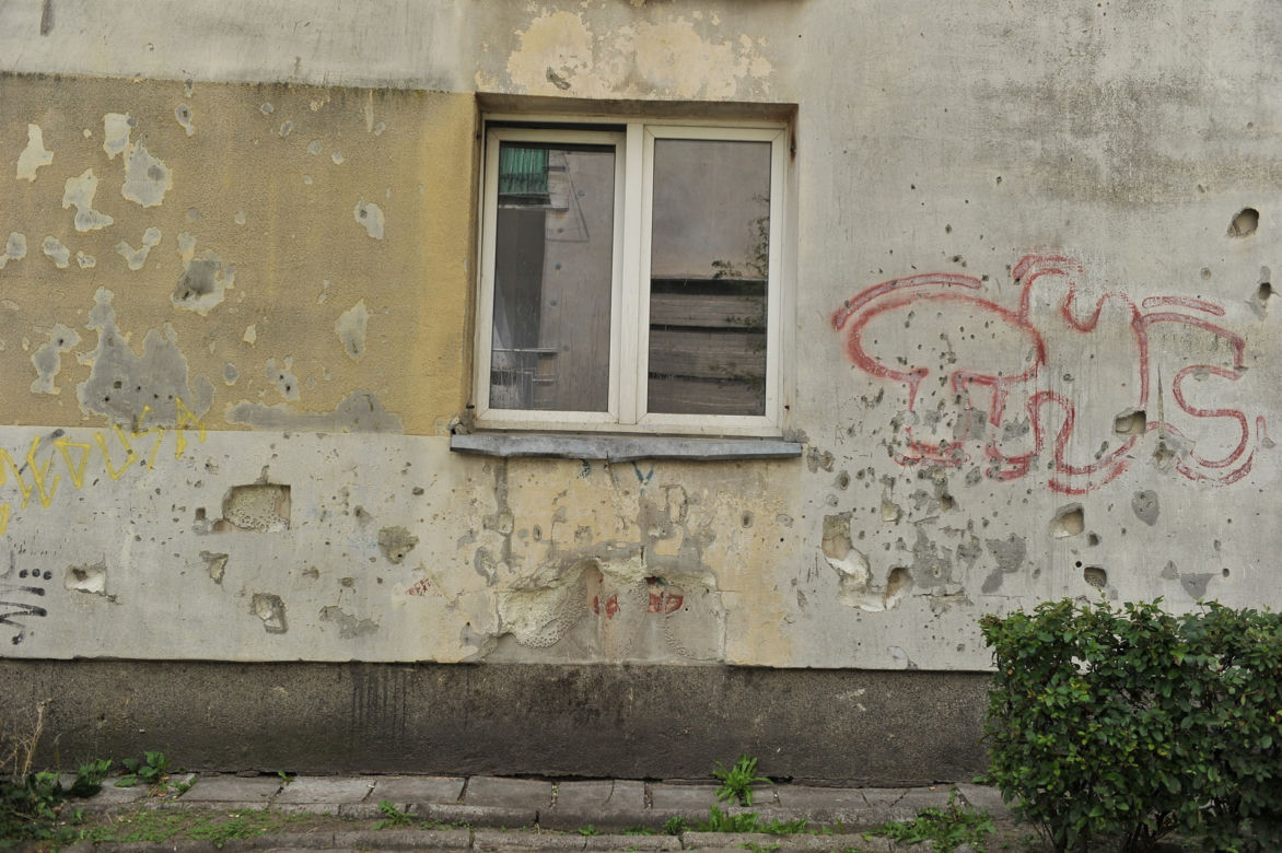 Tragiczne warunki mieszkalne w Warszawie. "W pokoju robactwo, a w piwnicach szczury"