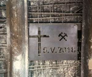 To tutaj zginęli górnicy. Rocznica katastrofy w Kopalni Zofiówka