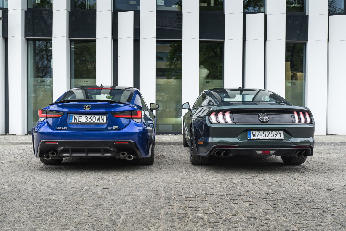 Lexus RC F Carbon 5.0 V8 vs. Ford Mustang Bullitt 5.0 V8