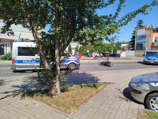 Zderzenie motocyklisty z osobówką na ul. Wojskowej w Siedlcach