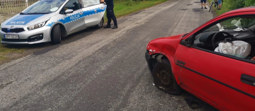 Łódzkie: Pojechał po chleb, spowodował kolizję. WYDMUCHAŁ 4 PROMILE!