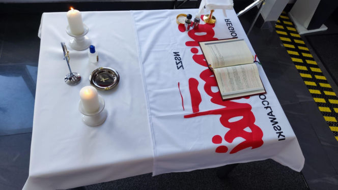 Msza w kopalni Solino