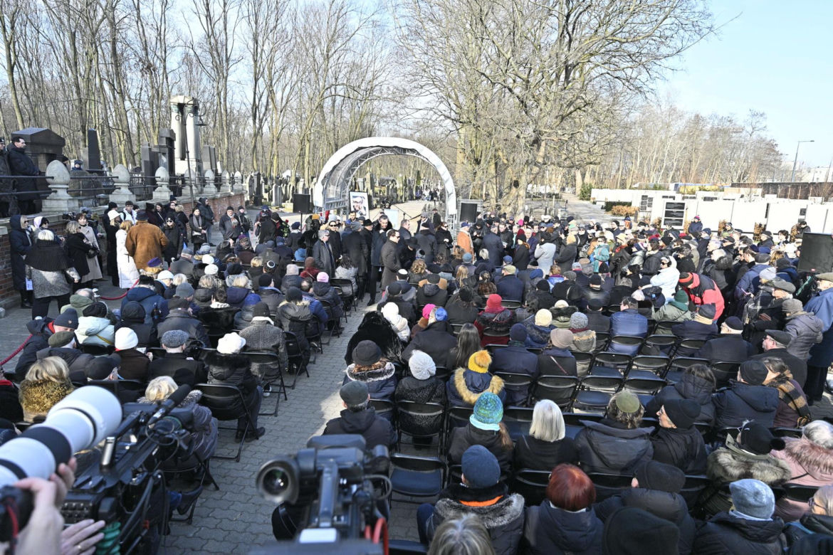 Ostatnie pożegnania Mariana Turskiego. Spocznie na Cmentarzu Żydowskim w Warszawie
