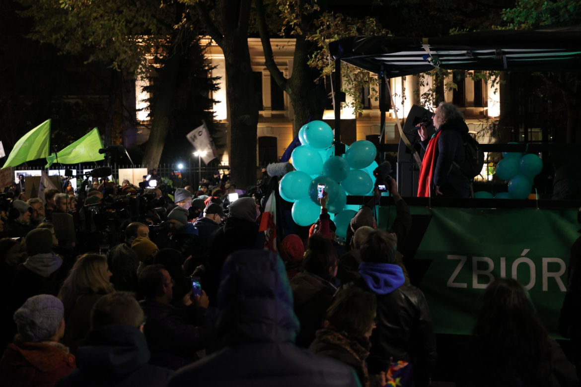 Strajk Kobiet w Warszawie. Tłumy znów wychodzą na ulice