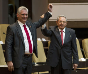 Raul Castro idzie na emeryturę. Zastąpi go prezydent Kuby Miguel Diaz-Canela? 