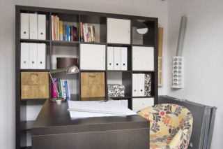 Aranżacje polskich mieszkań z meblami IKEA: regały Kallax w kilku odsłonach