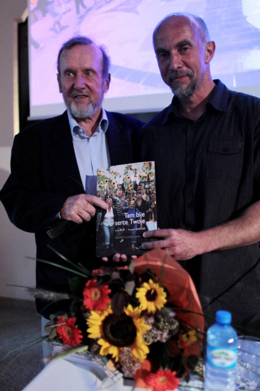 Ernest Bryll nie żyje