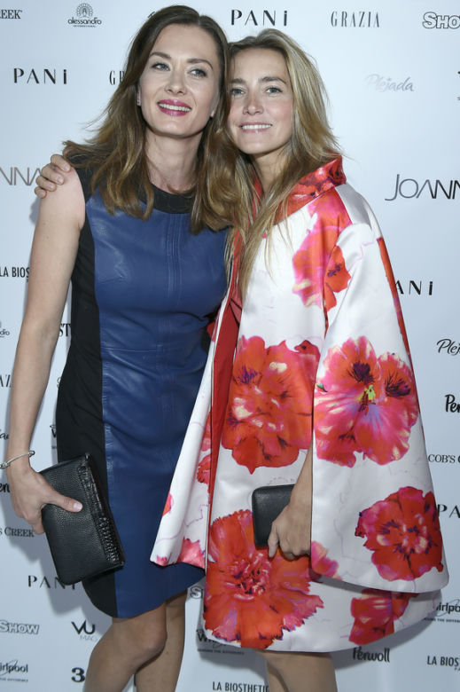 Anita Sokołowska, Kamilla Baar