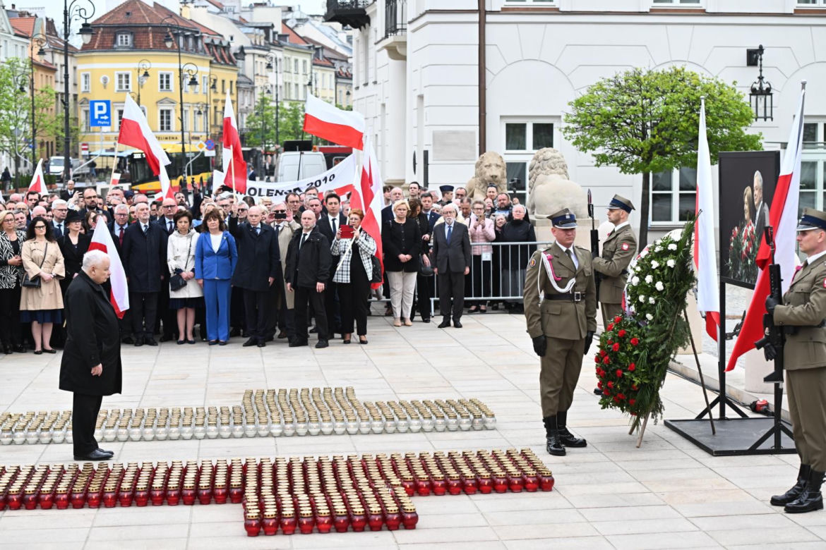 Jarosław Kaczyński w 14. rocznicę katastrofy smoleńskiej 