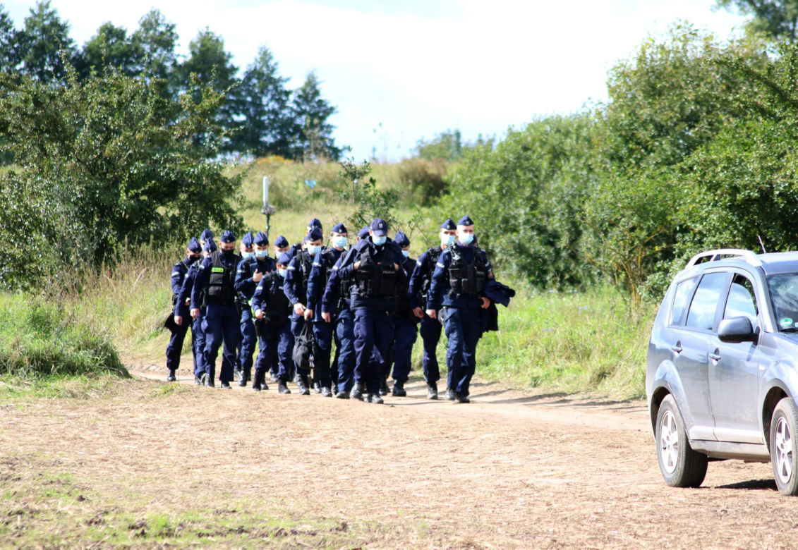 Obozowisko uchodźców na granicy polsko-białoruskiej