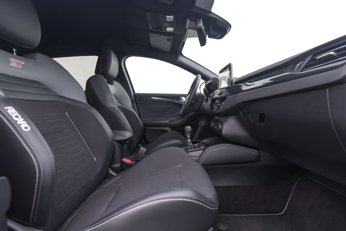 Ford Focus ST kombi 2.0 EcoBlue 190 KM M6 