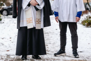 Zapytali Polaków o wizyty księdza po kolędzie. Odpowiedź nie mogła być bardziej jednoznaczna