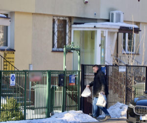 Kaczyńskiemu przywieziono obiad i zakupy