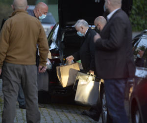 Jarosław Kaczyński na zakupach