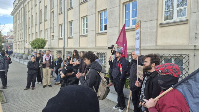 Protest pod ambasadą Izraela w Warszawie (30.04.2026)