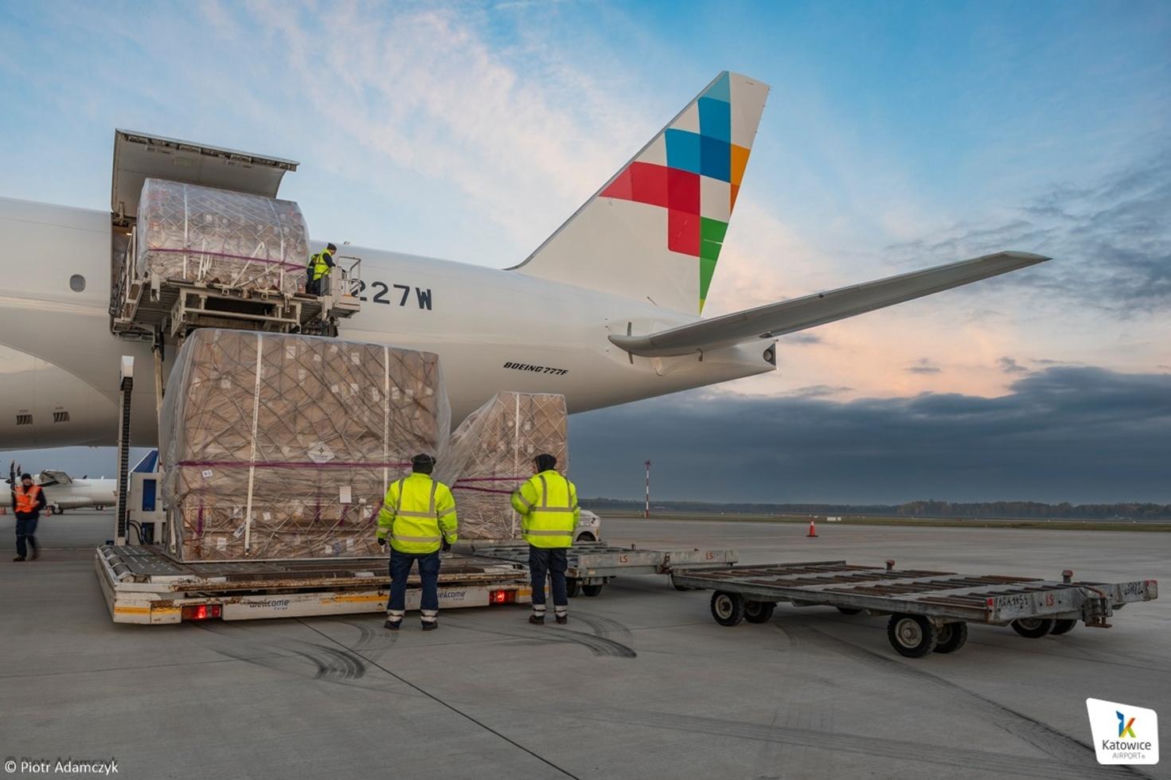 nowe połączenie czarterowe all-cargo pomiędzy chińskim miastem Chengdu a Katowice Airport