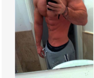 Ross Edgley instagram (1)