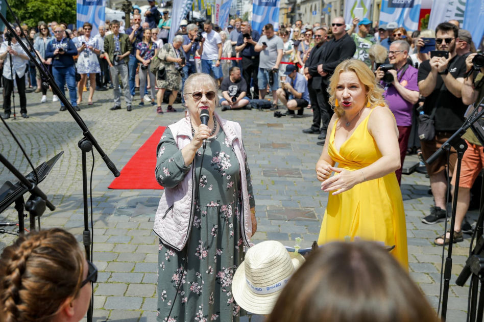 Niepokojące wieści. Stanisława Celińska bardzo cierpi i odwołuje koncerty