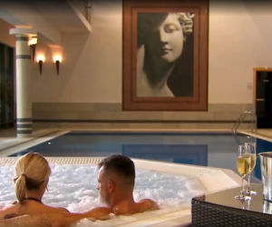 Ilona i Adrian w jacuzzi