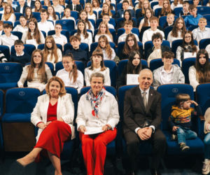 Najzdolniejsi uczniowie odebrali stypendia Prezydenta Miasta Siedlce