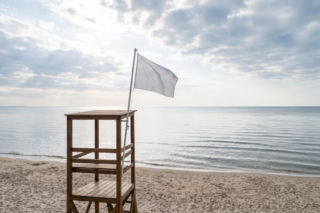 Sinice Rewal 17.07. Czy w Rewalu można się dzisiaj kąpać? Flaga, warunki pogodowe