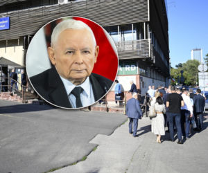Kaczyński zebrał władze PiS. Trwa narada na Nowogrodzkiej