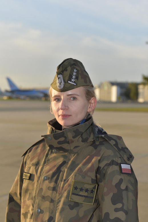 Polscy pielgrzymi ewakuowani z Izraela wylądowali w Warszawie. "Dziękujemy naszym żołnierzom"