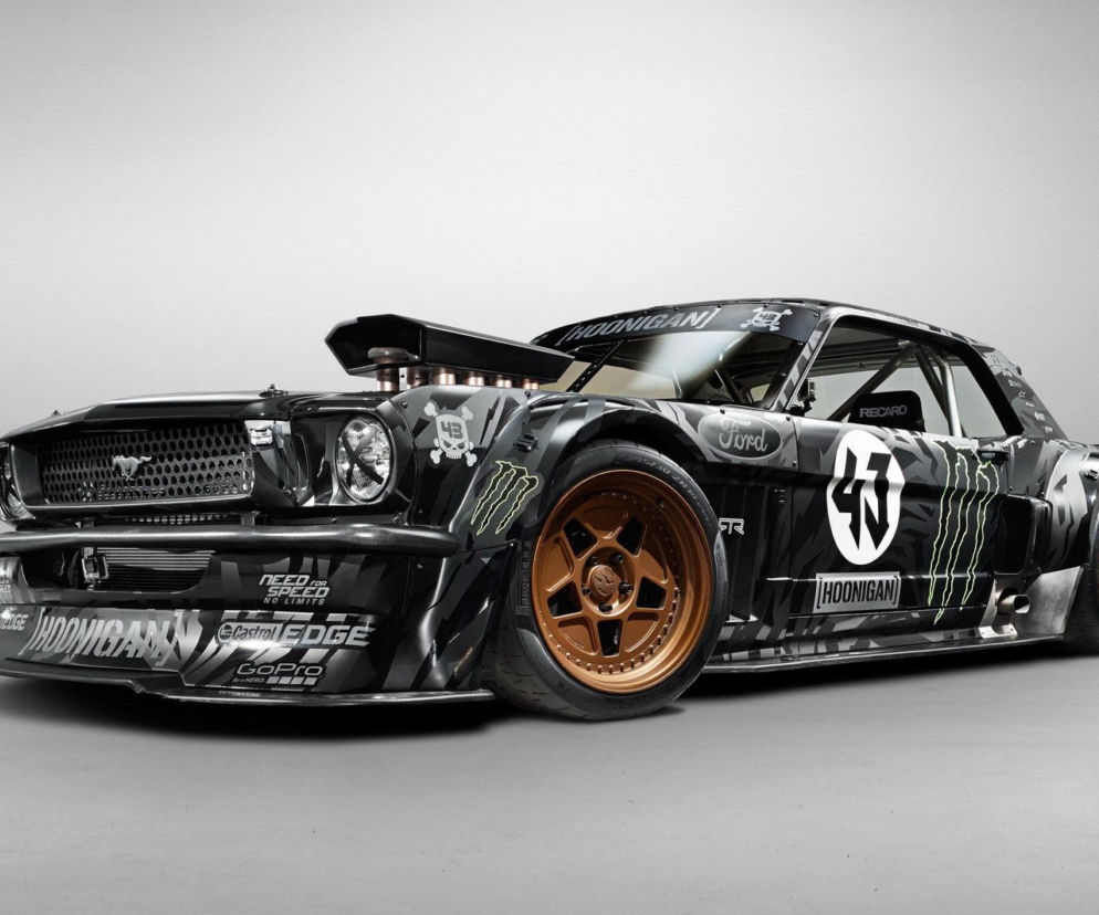 Ford Mustang Kena Blocka