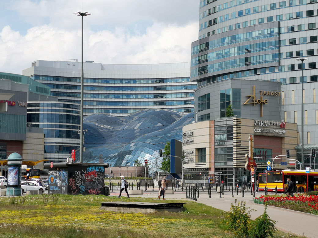 Złote Tarasy - najsłynniejsze centrum handlowe w Warszawie
