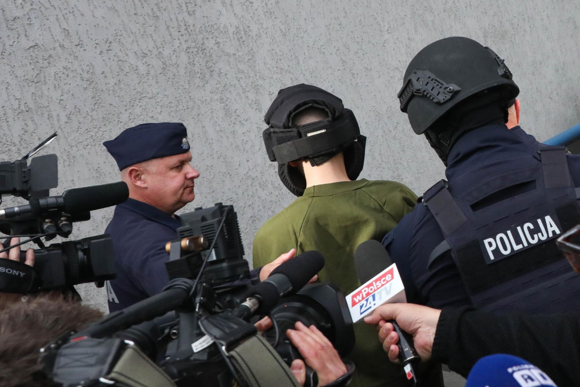 9-latek dokonał ataku w szkole w Ostrołęce. Został doprowadzony do prokuratury