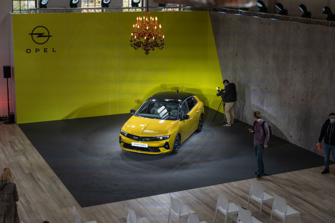 Nowy Opel Astra (2022)