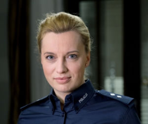 M jak miłość odc. 1570. nowa policjantka komendant Ewa Grzymska (Teresa Dzielska) 