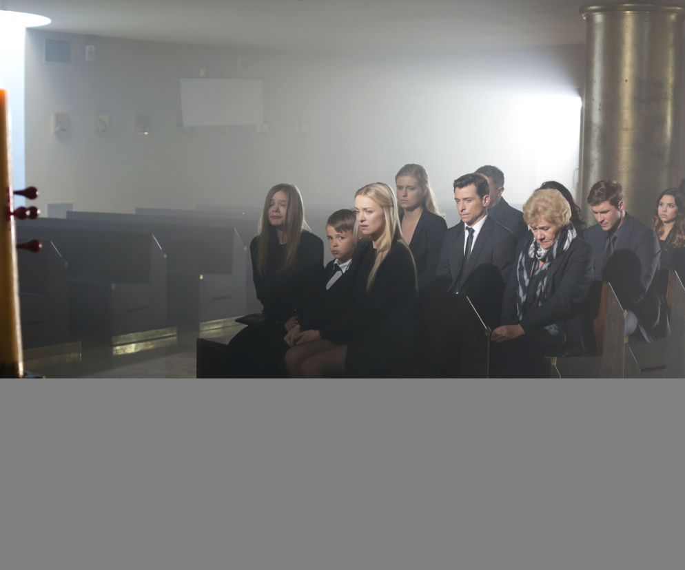 M jak miłość.Barbara Kurdej-Szatan (Asia), Julia Wróblewska (Zosia), Feliks Matecki (Wojtek), Mikołaj Roznerski (Marcin), Marcjanna Lelek (Natalka), Kacper Kuszewski (Marek), Teresa Lipowska (Basia)