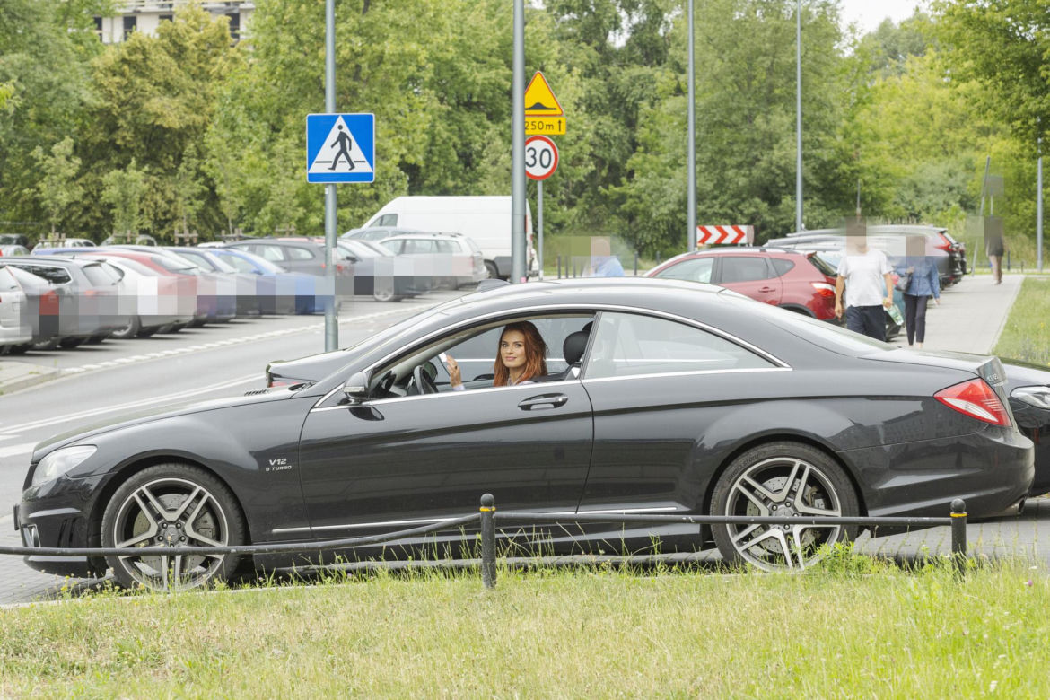Natasza Urbańska kosmicznie ubrana
