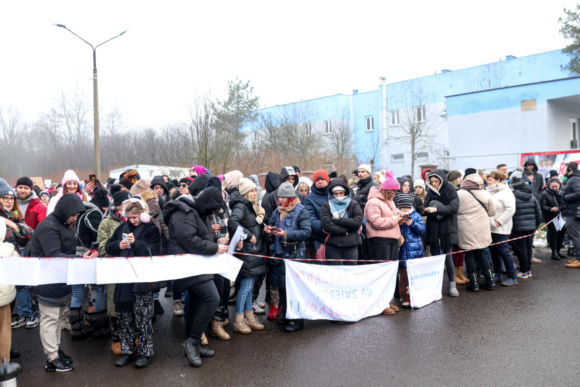 Miał być protest milczenia, doszło do awantury. Gorąco pod schroniskiem w Bytomiu