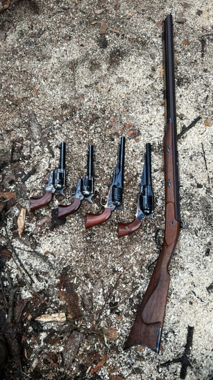 Postrzelił człowieka w Lasku Bródnowskim. Policja zatrzymała 53-latka